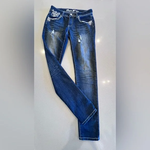 Low rise embellished distressed jeans Sz 5 - Picture 4 of 12